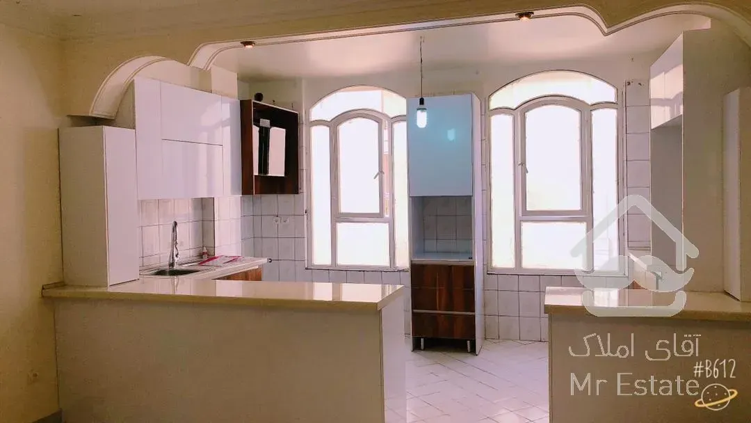 ۷۵متری،موقعیت اداری،دو خواب