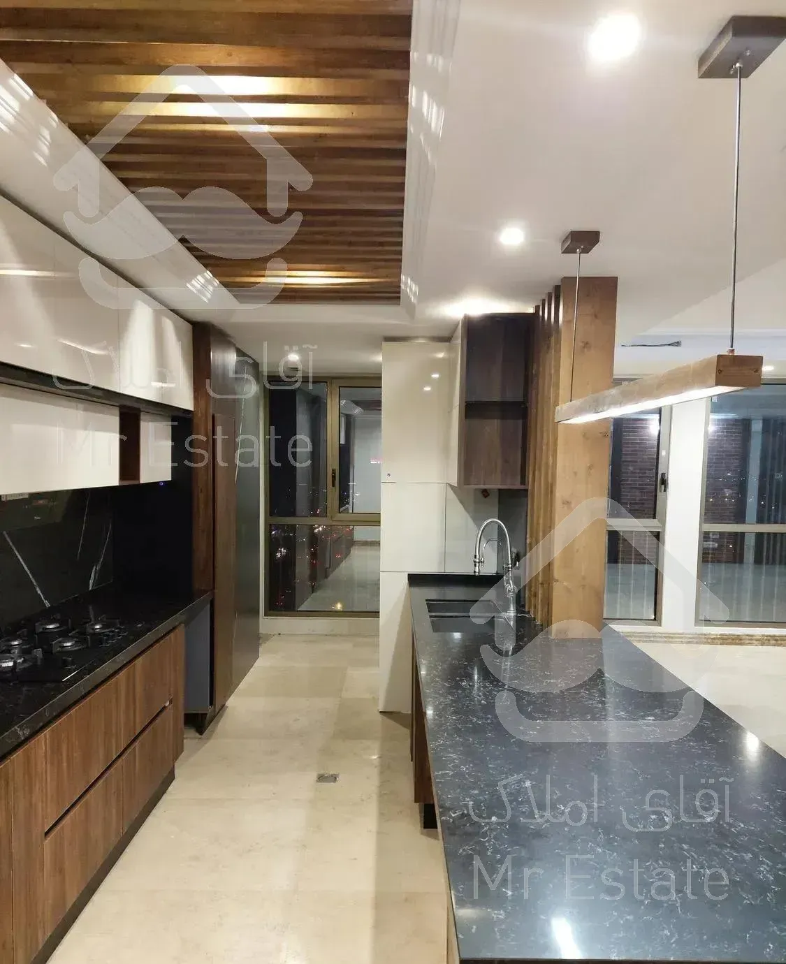 آپارتمان ۱۲۰ متری در برج