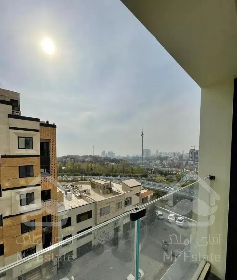 ۱۲۰ متر آپارتمان   واقع در شهرک‌ سئول