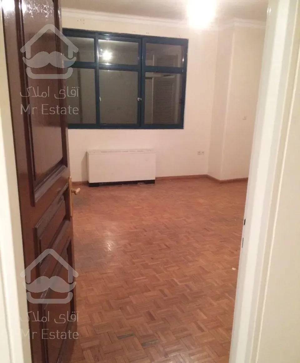 آپارتمان ١٧٥متری ولیعصر (تجریش)