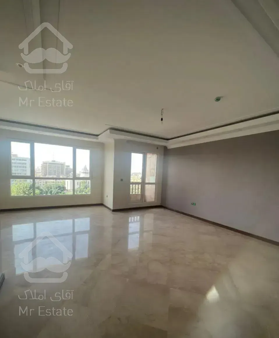 ۱۶۰ متر آبان شمالی