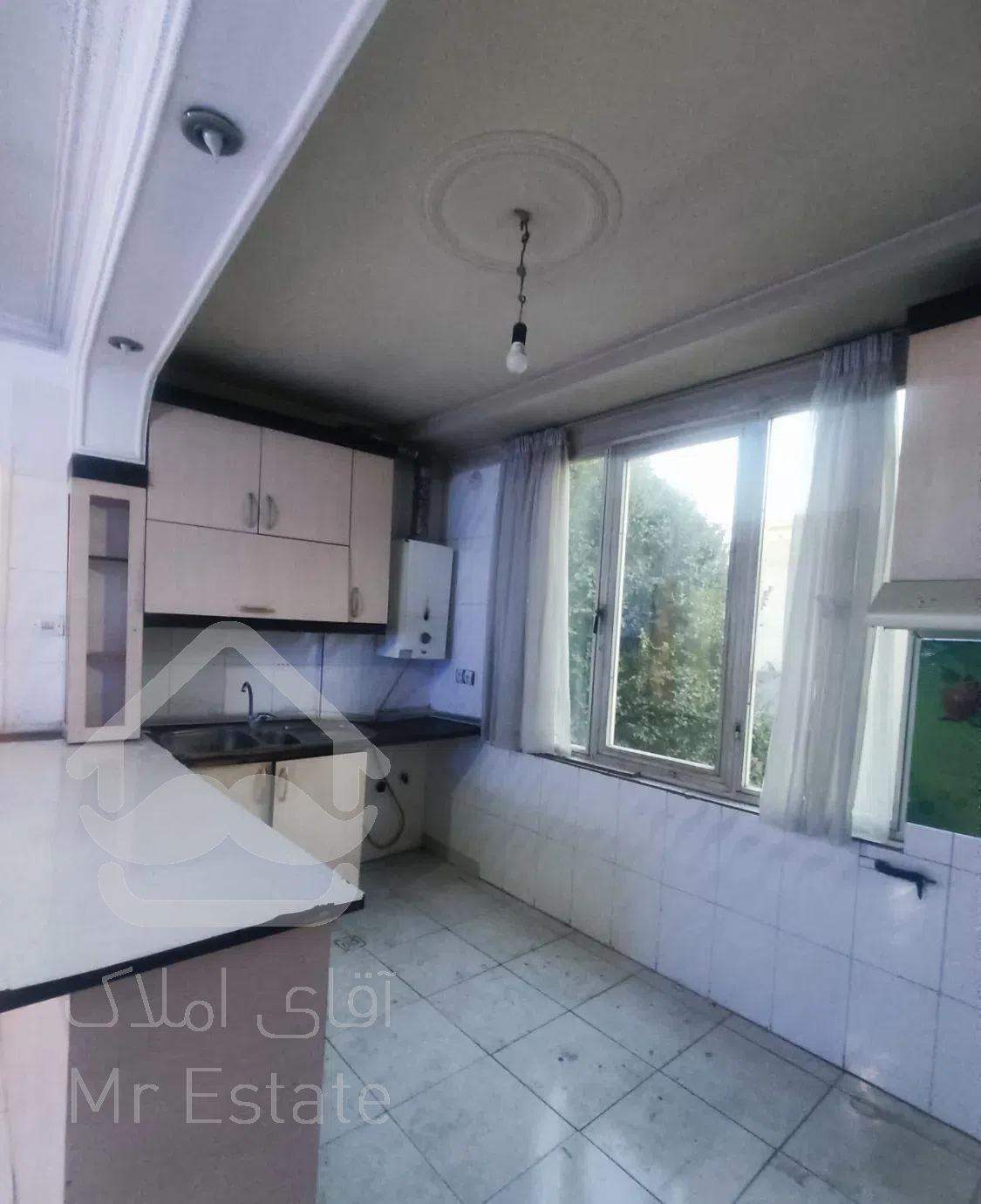 71متر/2خواب/پارکینگ سندی /بریانک