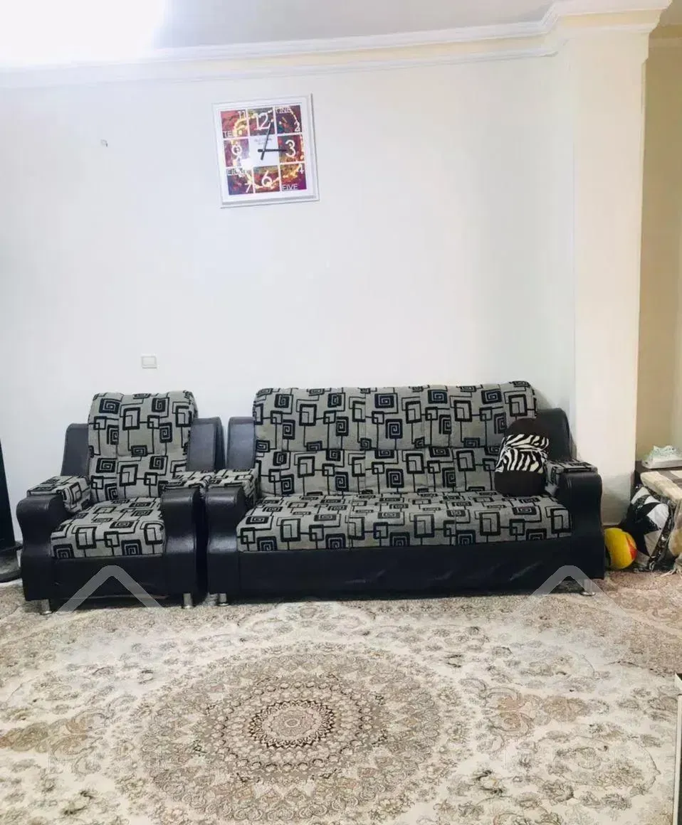 آپارتمان ۶۸ متری دو خواب پارکینگ اختصاصی