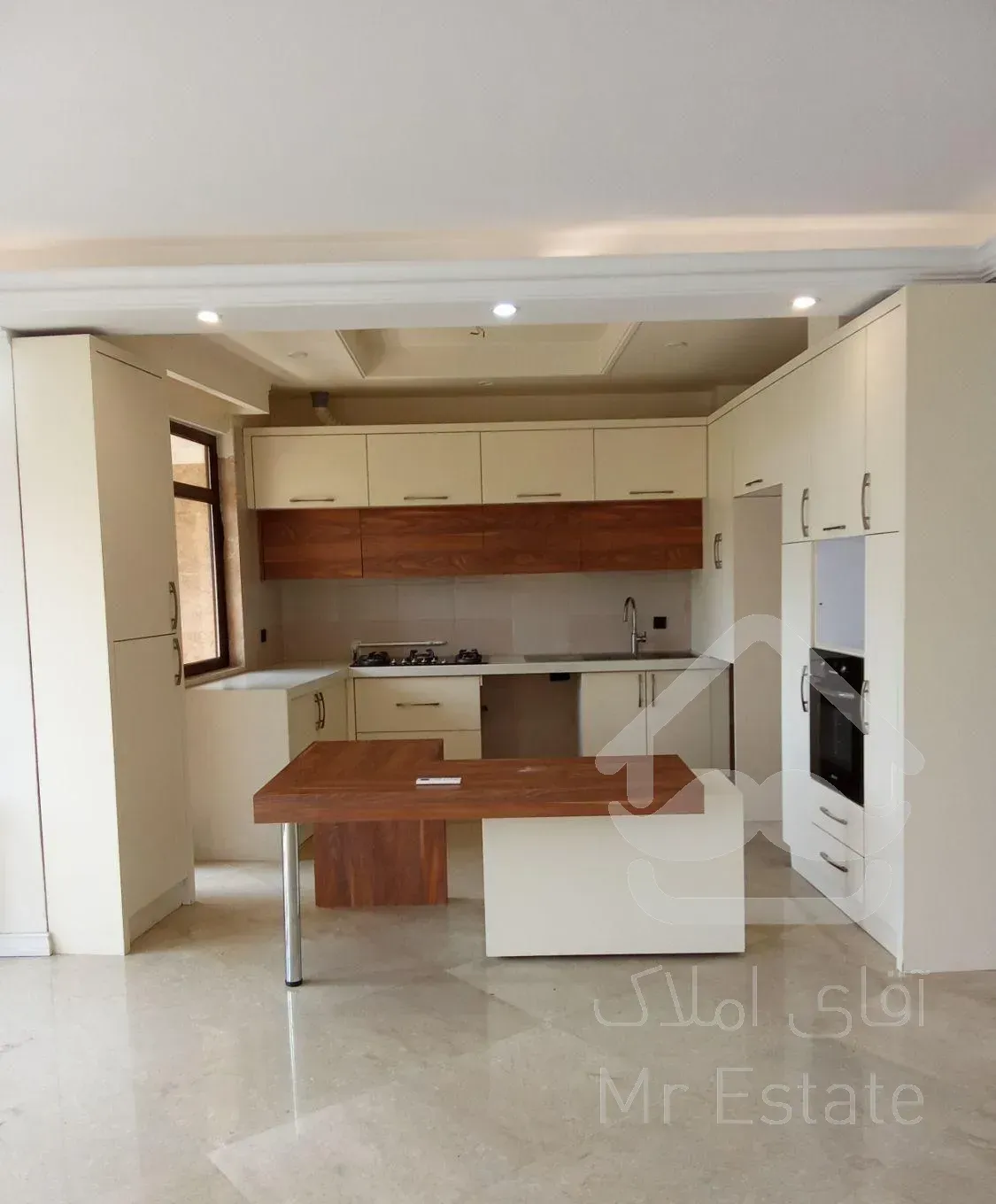 فروش آپارتمان ۱۲۵ متری ۲ خوابه در آجودانیه