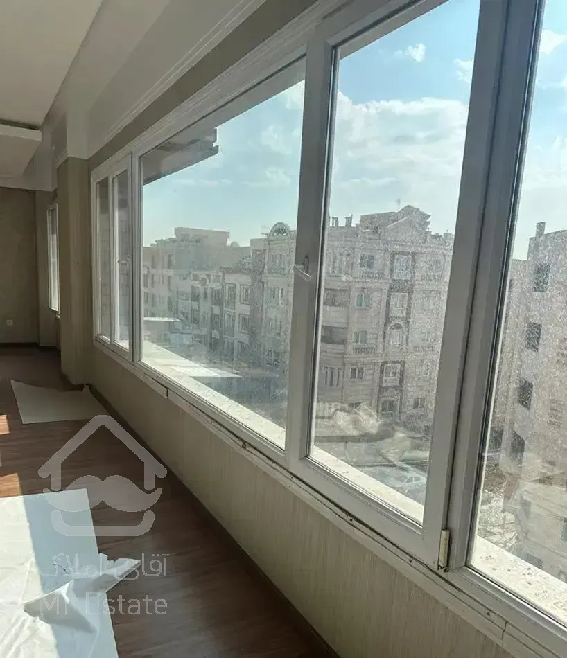 ۱۵۰ متر ۳ خوابه ۵ ساله شهر آرا منصوری