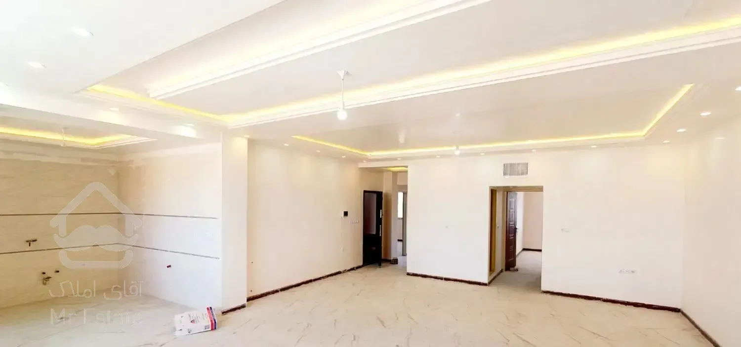واحد145m/خیابان تهران/3 خواب/نوساز/فول امکانات شیک