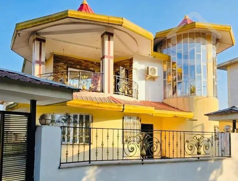 ویلا استخردار۲۸۰متری/فول فرنیش/۳خواب/نزدیک ساحل