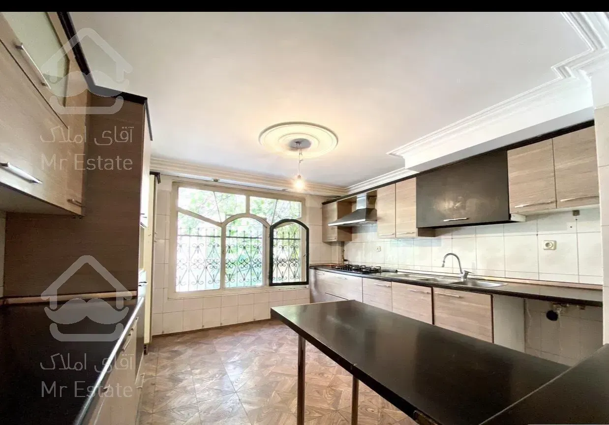 شهرک غرب140متر3خوابه درختی