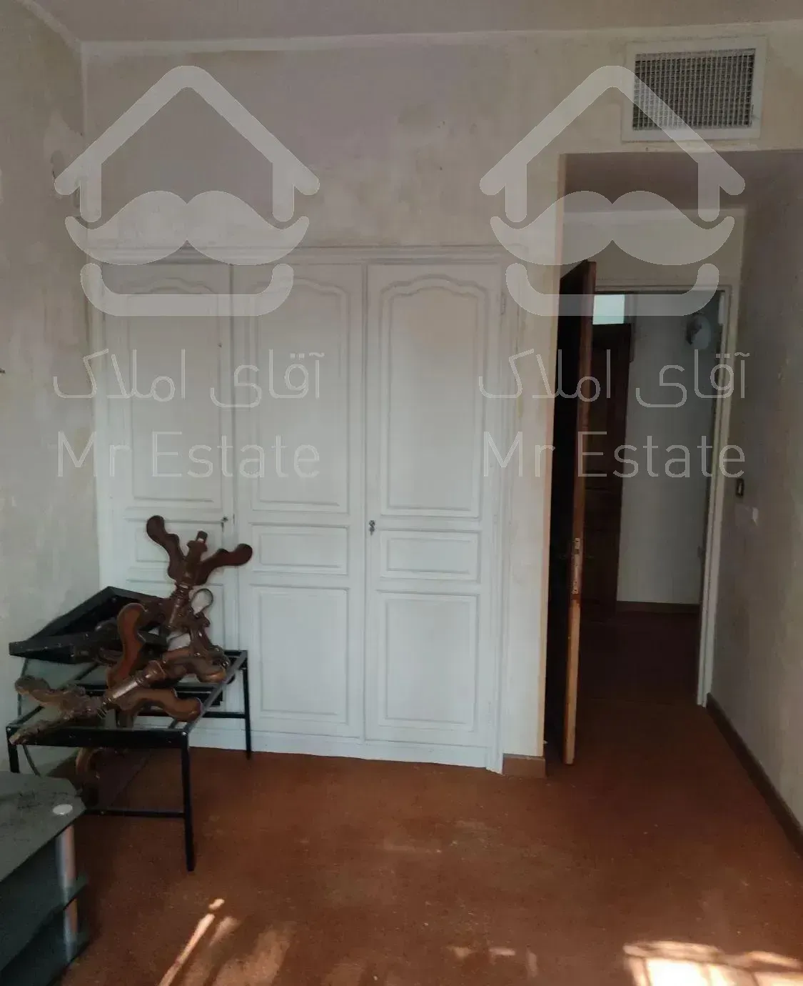 زعفرانیه 150متر تاپ لوکیشن مناسب دفتر کار و سکونت