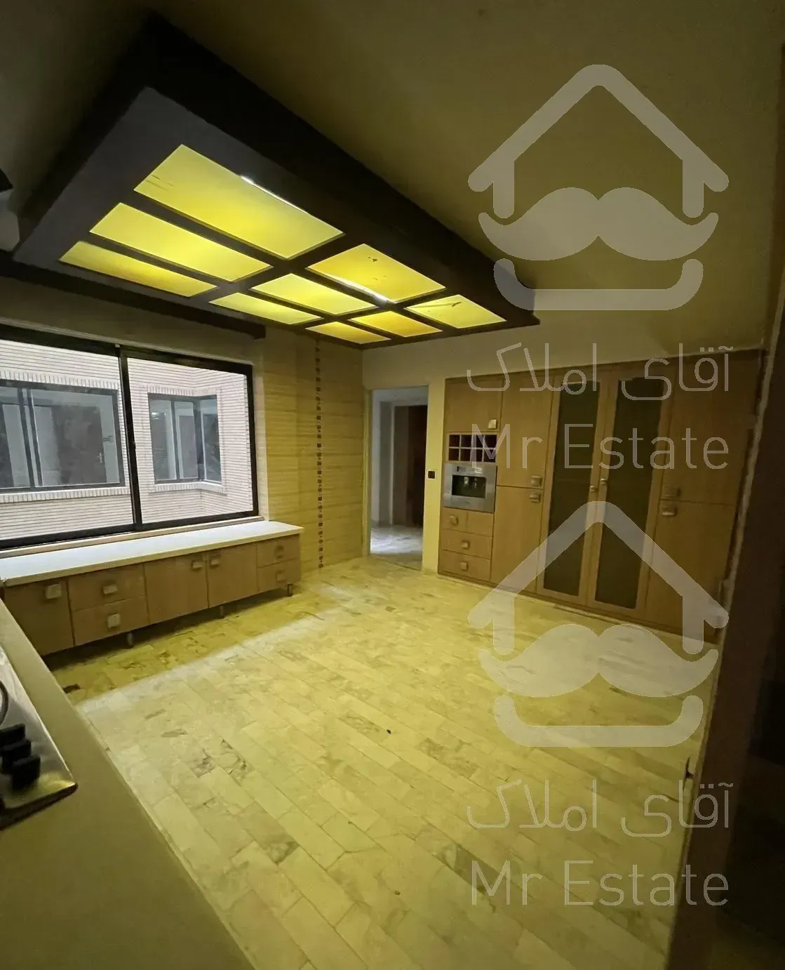 شهرک غرب305متر ویلایی ایران زمین