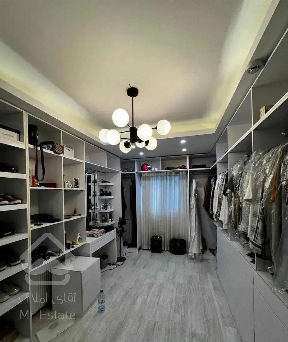 فروش آپارتمان ۲۰۰متری خ هراز