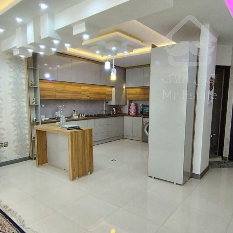 فروش آپارتمان ۹۰ متری دوخوابه در ستارخان