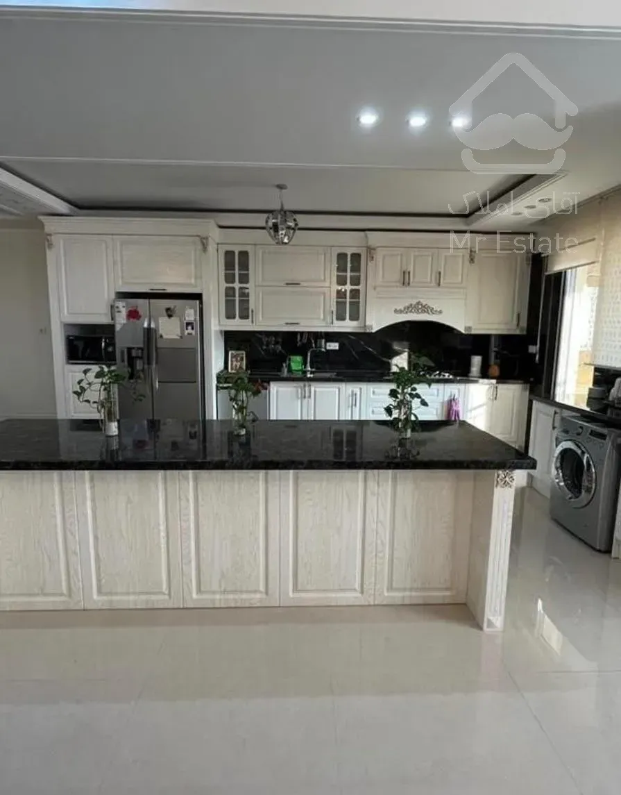 ونک۱۴۵متر / پلن فوق العاده/ نور عالی