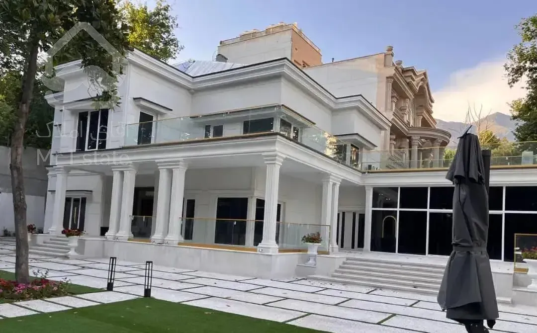 آپارتمان ۱۱۶ متری ۳ خوابه با حیاط اختصاصی