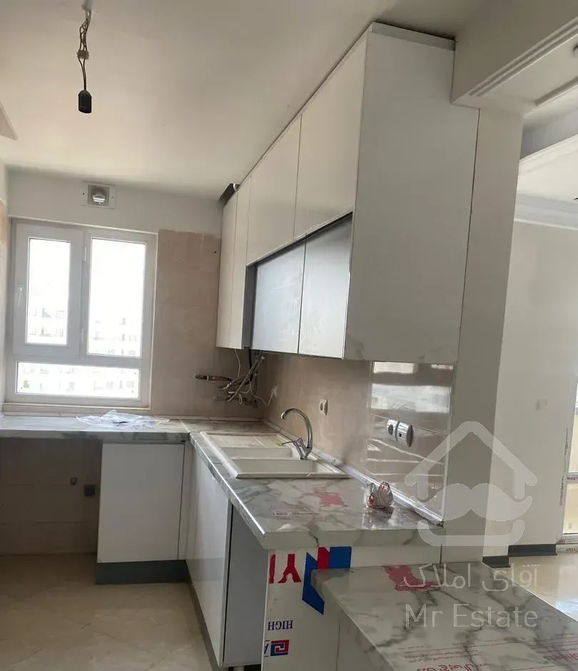 ۱۰۰ متری ۲ خوابه/کلید نخورده