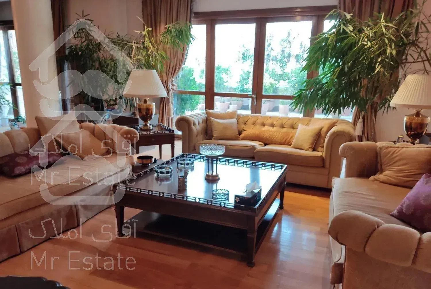 الهیه ۲۵۰متر ۴خواب  تراس قابل چیدمان