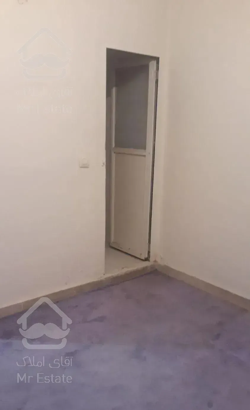 ۵۰متر جمالزاده شمالی با امکانات مناسب دانشجو