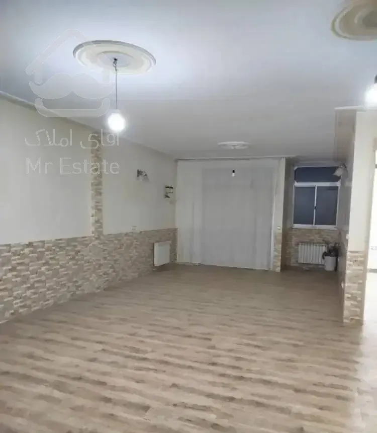 ۱۰۵ متری طبقه دوم با پارکینگ