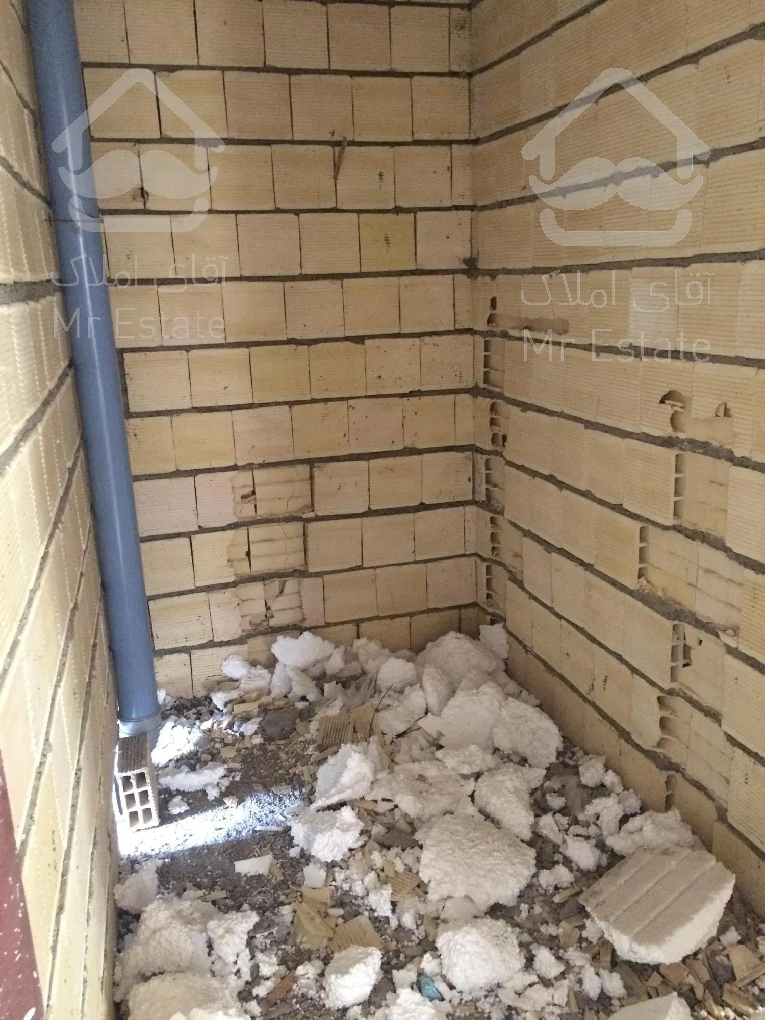 125متر آپارتمان قلیپور پشت بیمارستان پارس