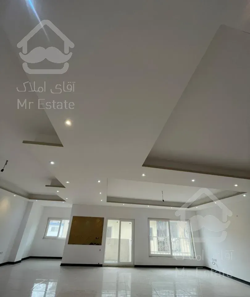 آپارتمان شیک نوساز کلیدنخورده۱۸۰متری