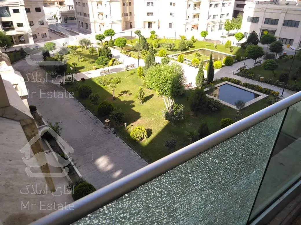 ۱۴۰ متر / سه خواب / برج های مسکونی آفتاب ۲۲