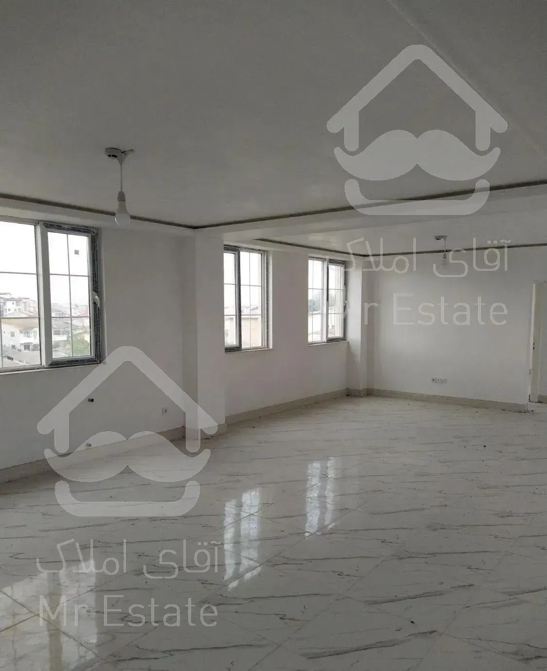 رهن واحد ۱۴۰ متری با ویو دریا