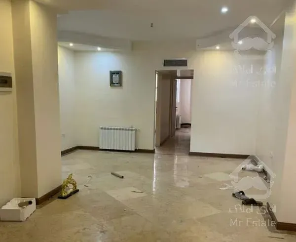 آپارتمان ۸۳ متری بر خیابان ۲۰ متری