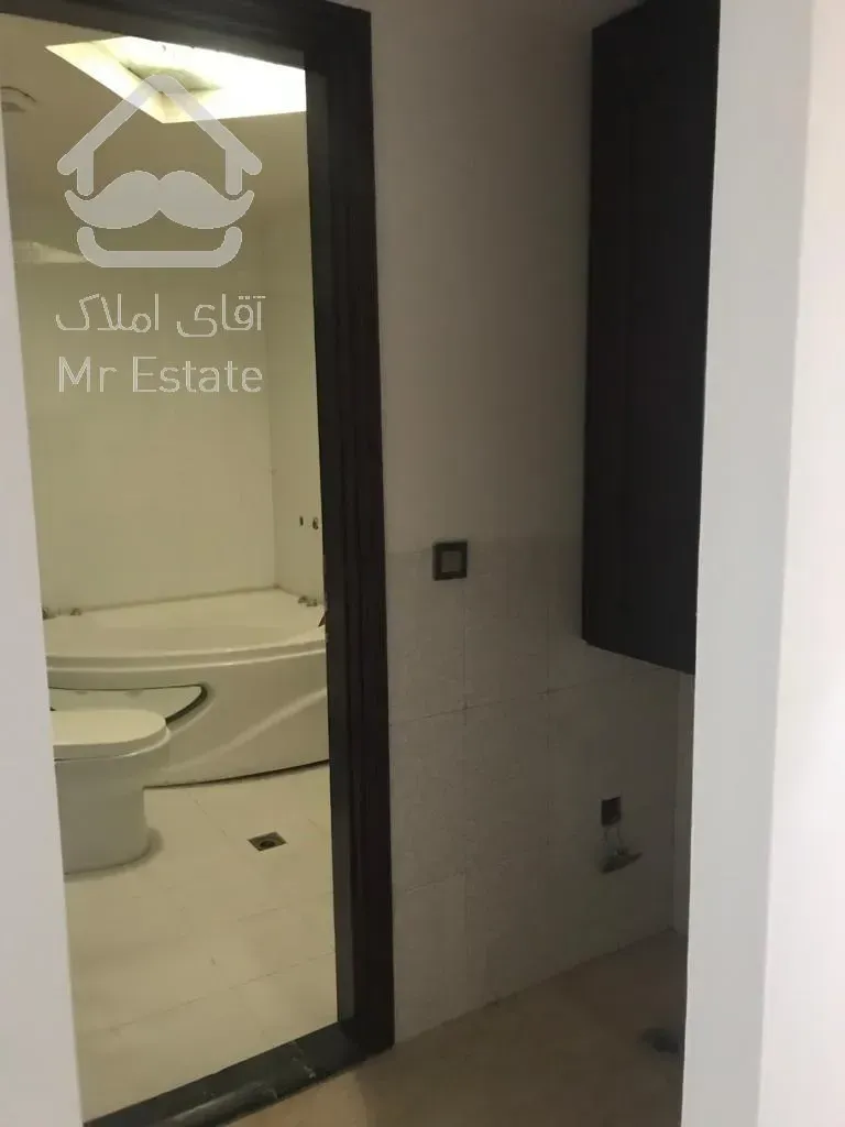 خرید آپارتمان ۱۹۷ متری سه خواب اندرزگو