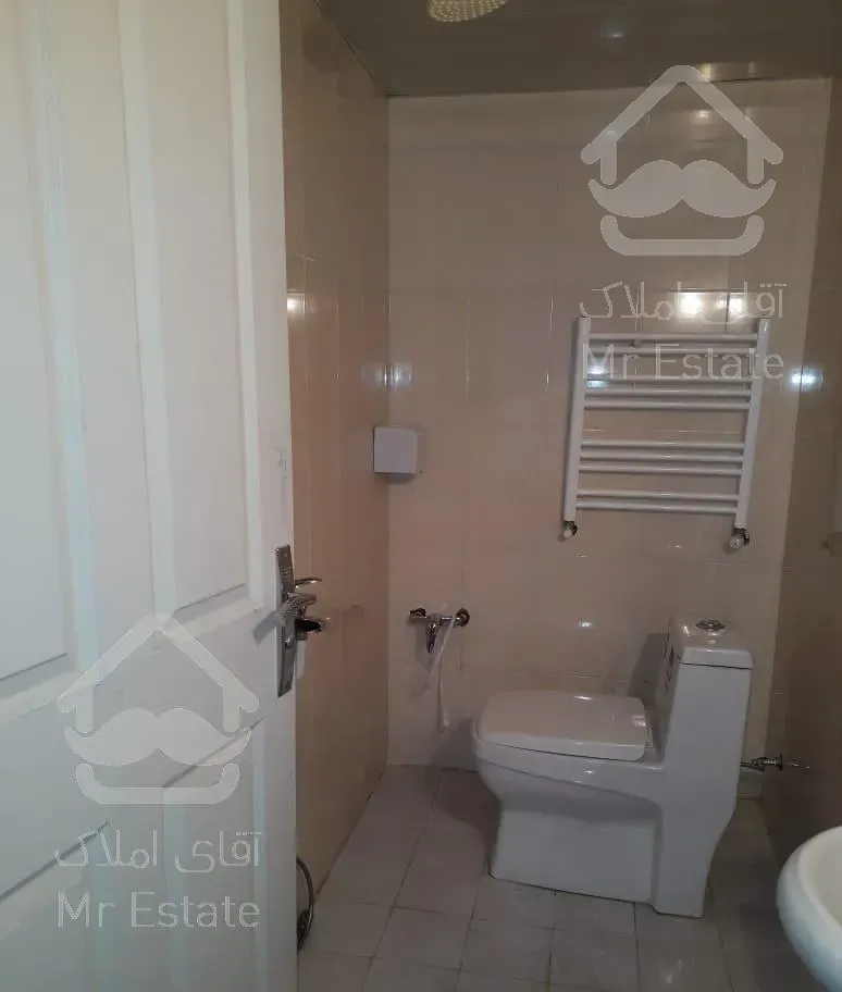 اپارتمان  مسکن مهر فولادشهر اف ۱  با دید