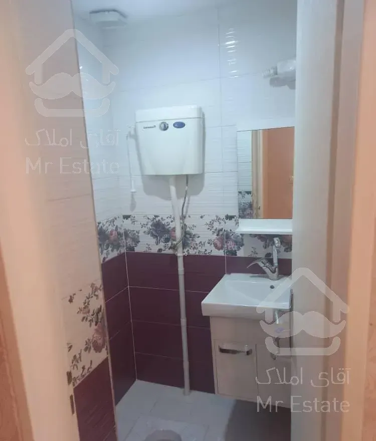 ١٠٠متر آلاله شرقی فول فروشی