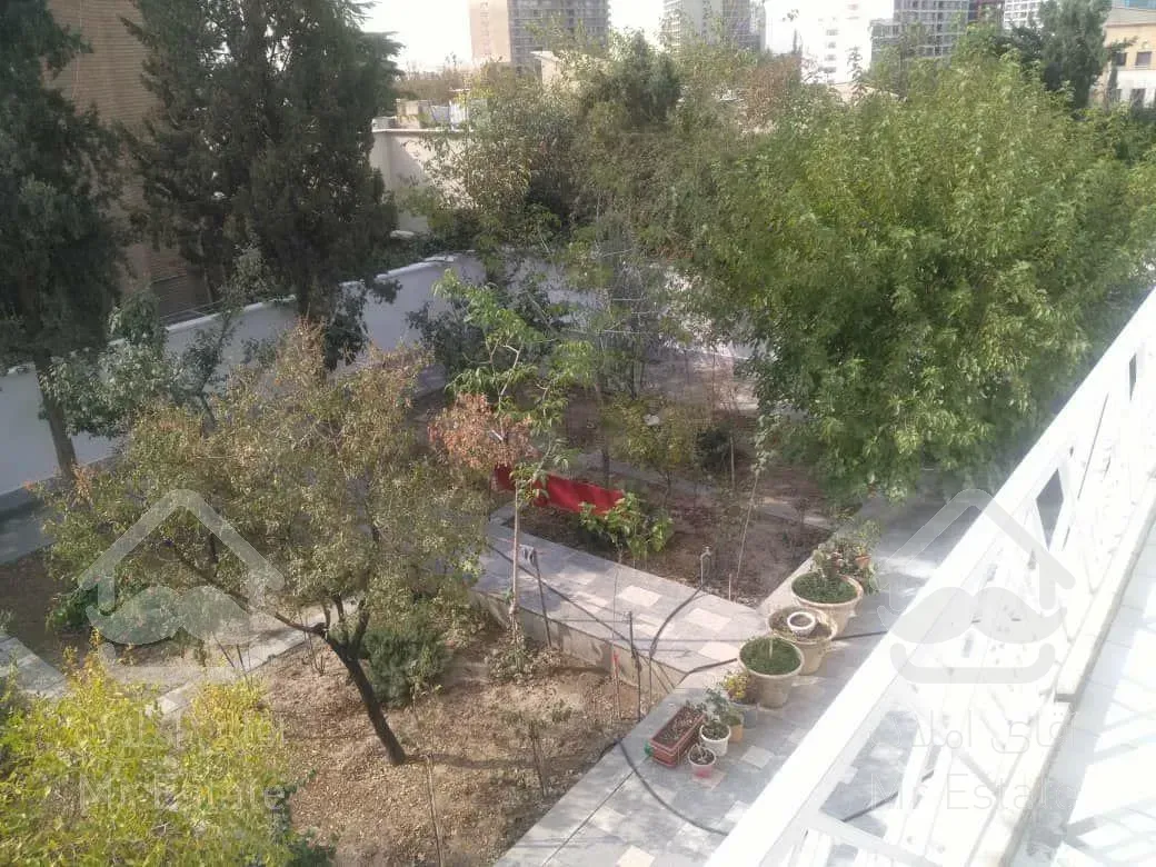 اجاره واحد 250متری ویلایی در شهرک غرب