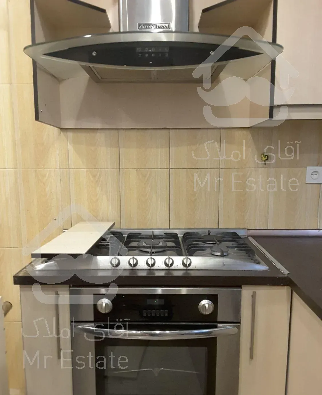 سعادت آباد مطهری شمالی ۱۲۰ متر سه خوابه تکواحدی