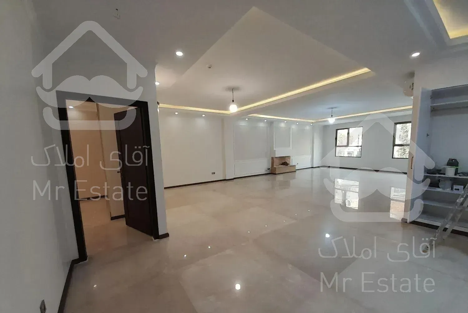 نیاوران /۲۱۰متر تک واحدی/۳ پارکینگ