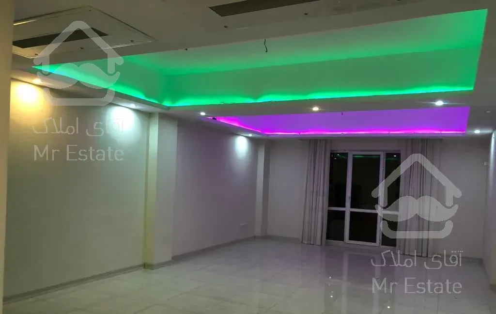 رهن ۱۳۵ متر،۳خوابه،فول،طبقات بالا،چیتگر