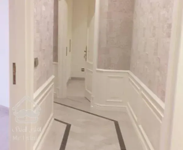 فرمانیه ۳۰۰متری ۴خواب