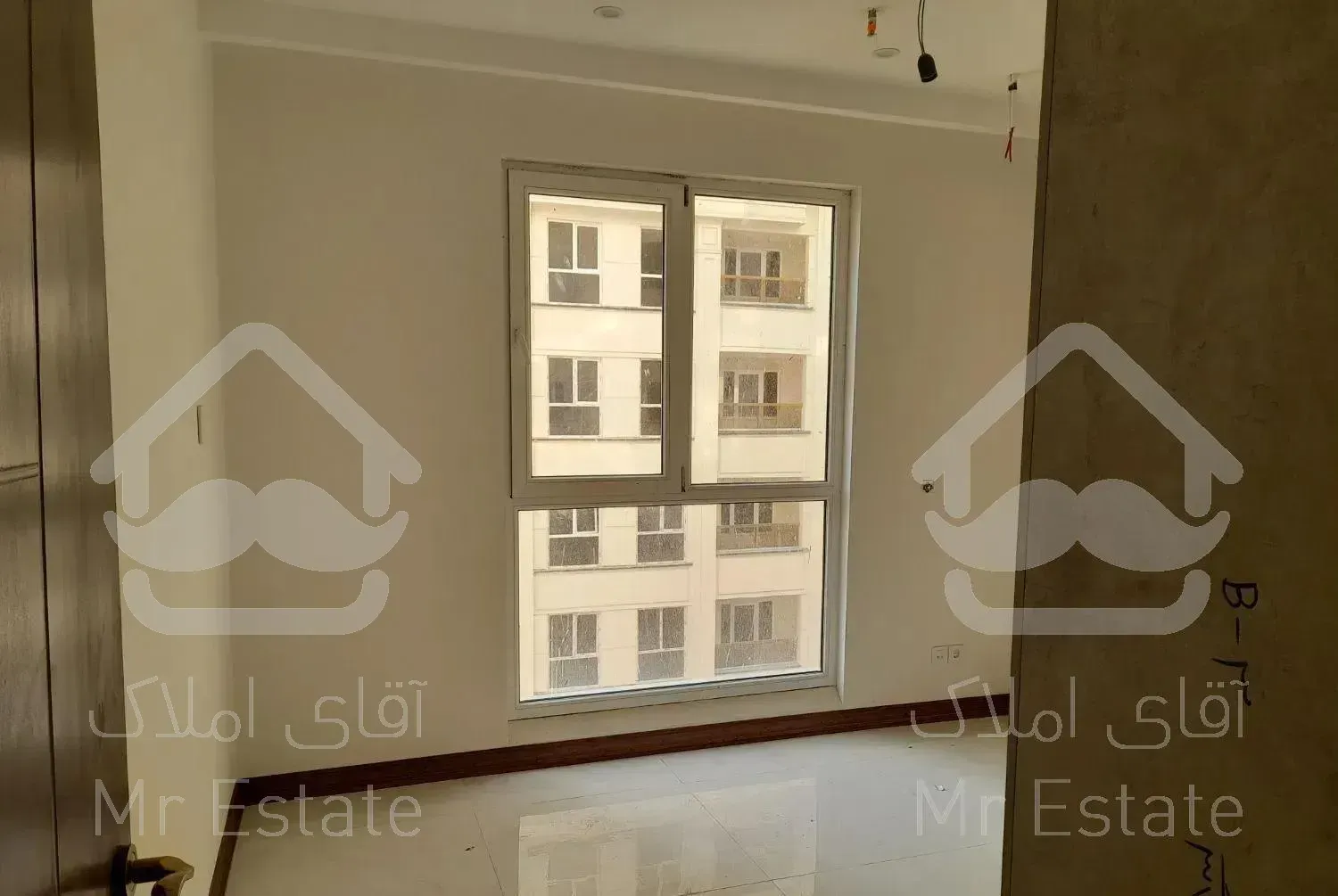 ۱۶۰ متری ۳خواب اَبَر امکانات