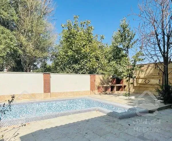 ویلا استخر دار در سرخاب متراژ۱۰۰۰متر سند دار