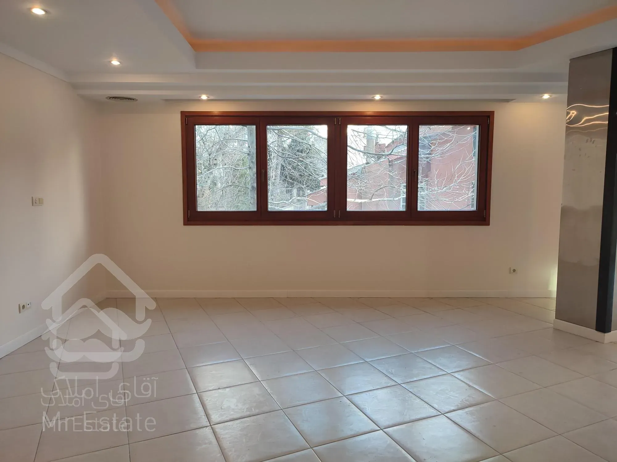 زعفرانیه/۲۳۲متر/۲پارکینگ سندی/مناسب سرمایه گذاری (راد)