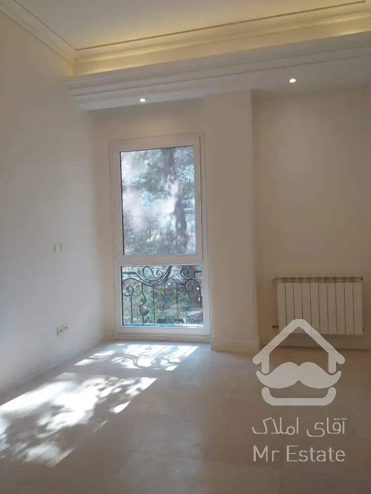 اجاره و رهن آپارتمان محمودیه 130  متر لاکچری