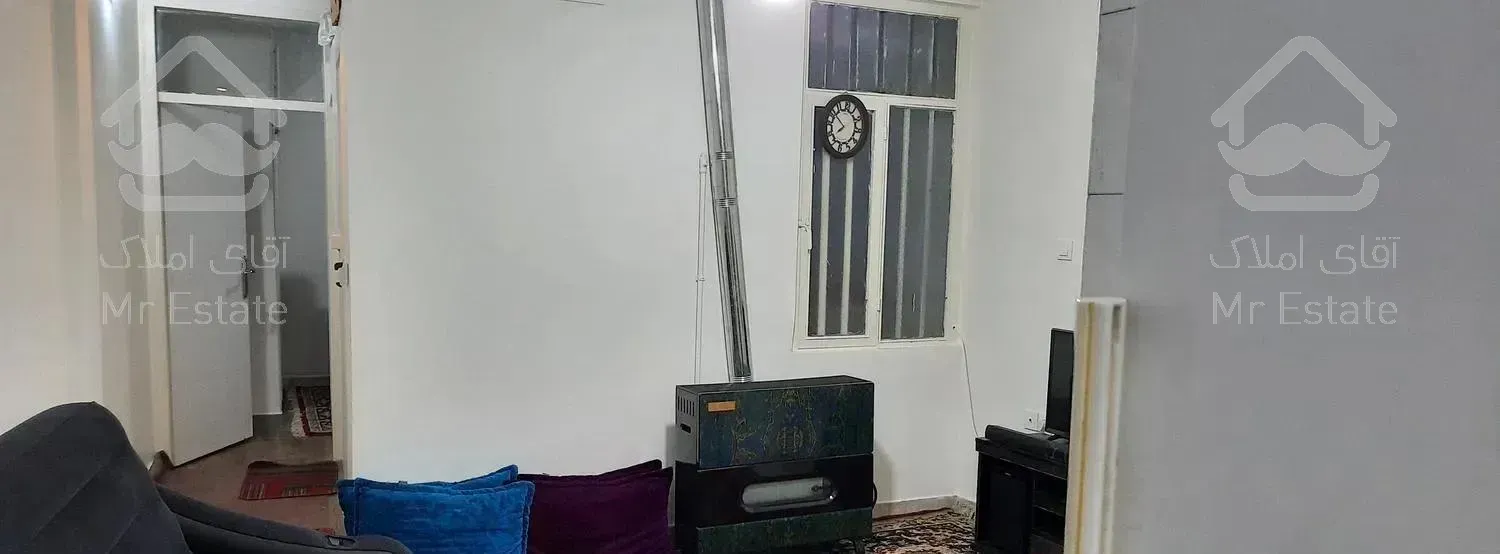 40 متر دسترسی