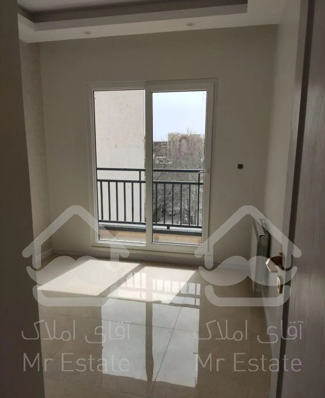 ظفر 145 متر 3 خوابه نوساز کیلید نخورده