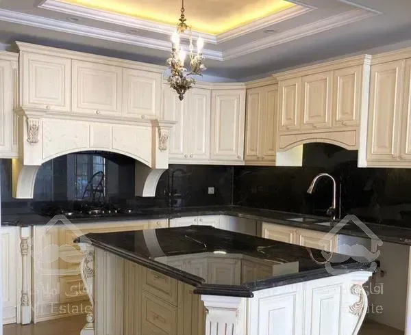 93 متر دو خواب در عمارت بی بدیل اکباتان