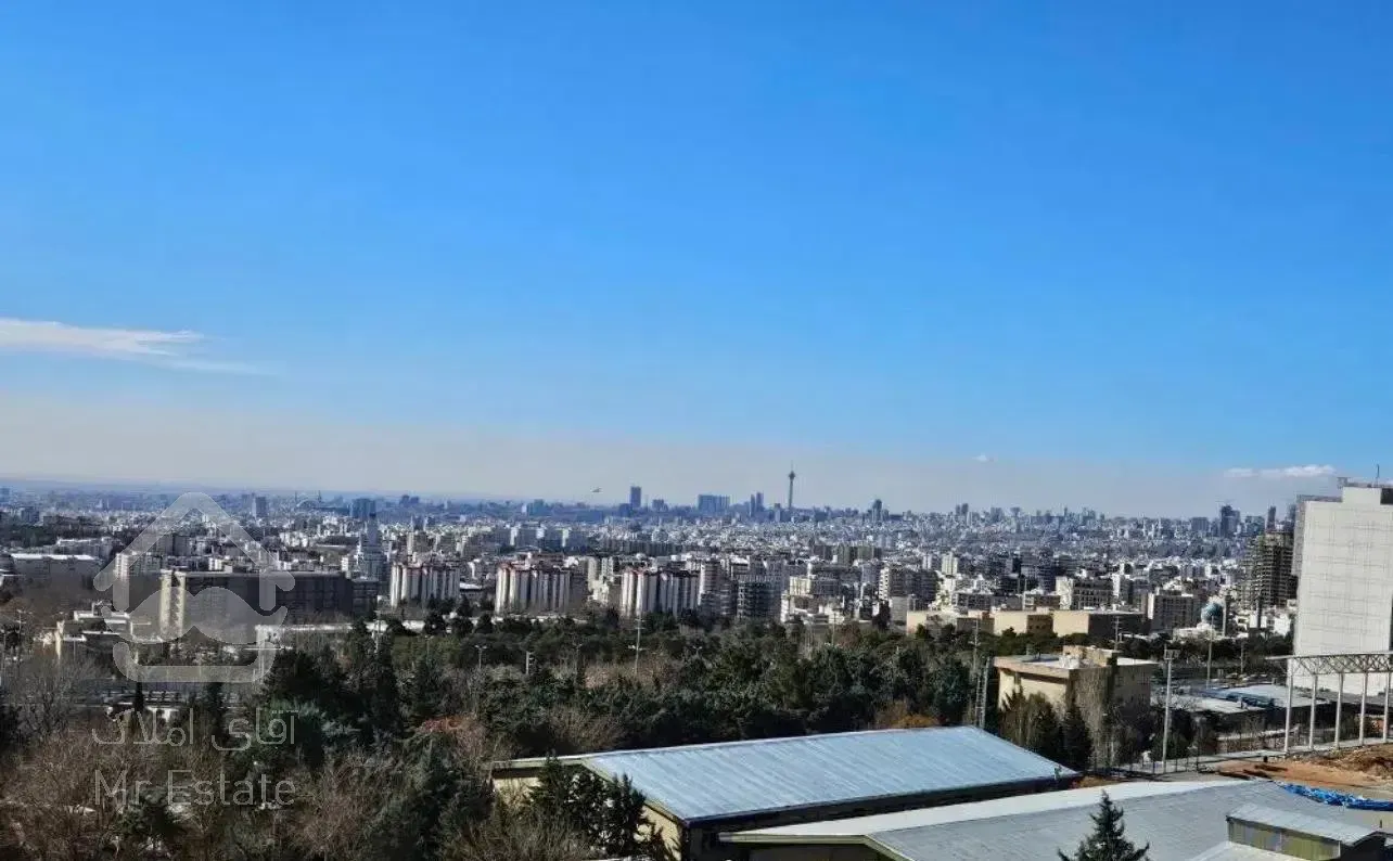 240متر 3 خوابه/ جنوبی بدون مشرف/چشم انداز عالی