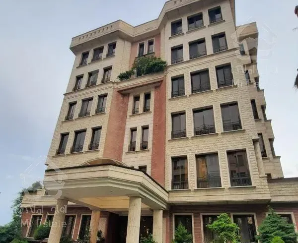 کامرانیه جنوبی ۱۵۴متر ۳خ فول امکانات ارزنده