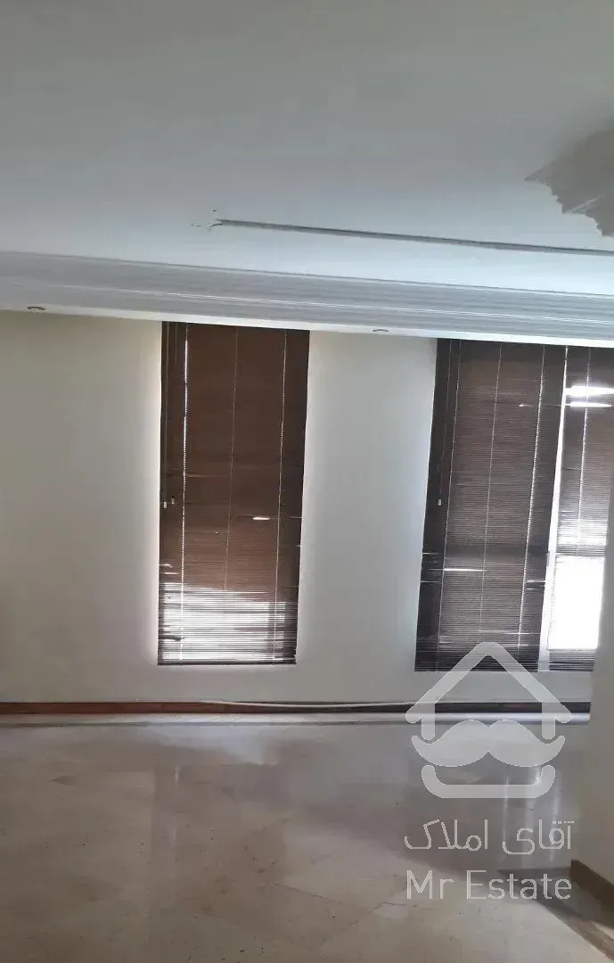 ۱۵۷ متر موقعیت اداری   تکواحدی  ( مطهری - لارستان)