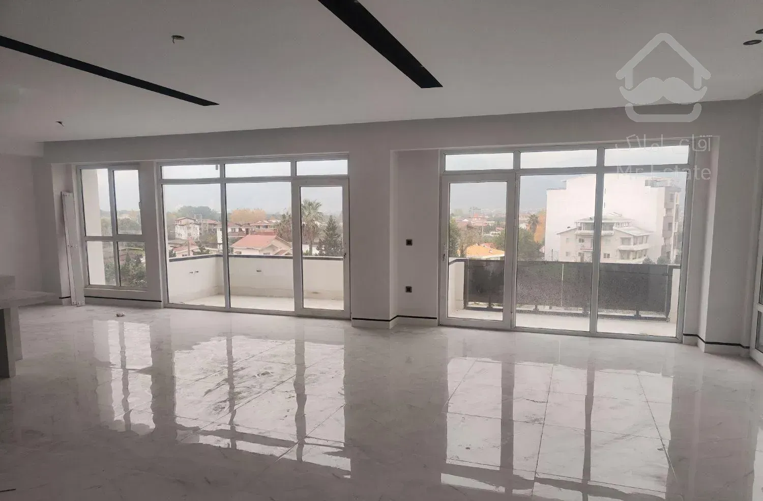 اجاره آپارتمان ۲۲۰ متری ۳ خوابه