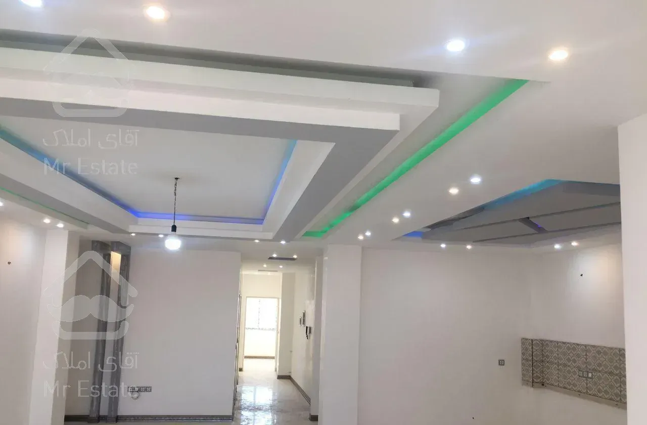 آپارتمان ۱۳۵‌ متری امام رضا ۳ خواب