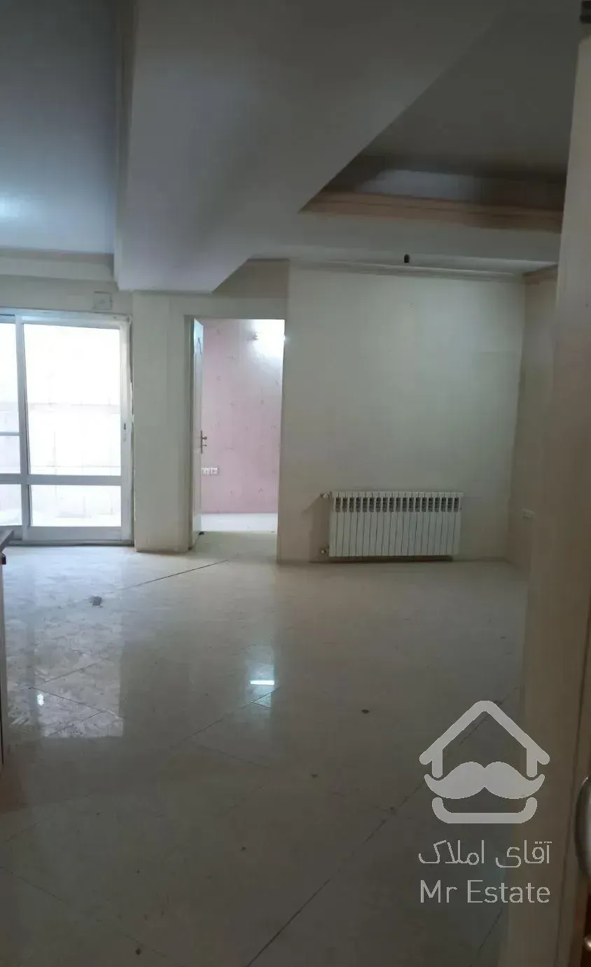 اپارتمان همکف۸۰متر۲خواب پارکینگ اسانسورپارکینگ انباری