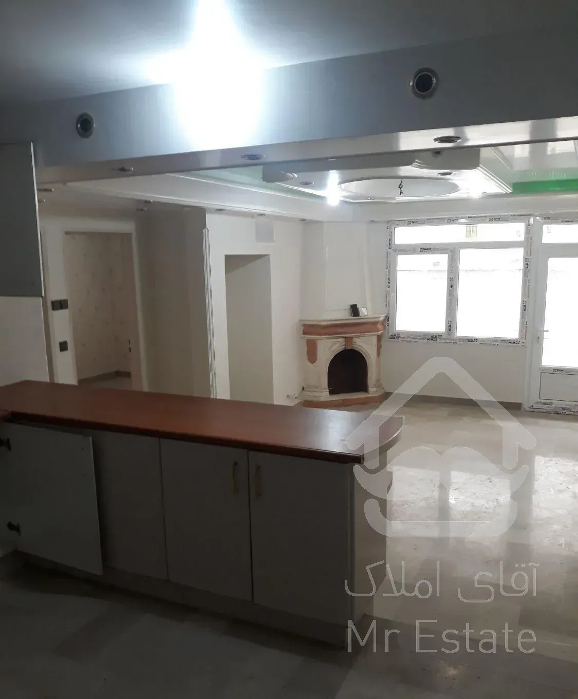 آپارتمان ۶۰ متری ۱ خوابه/ حیاط مستقل در اختیار