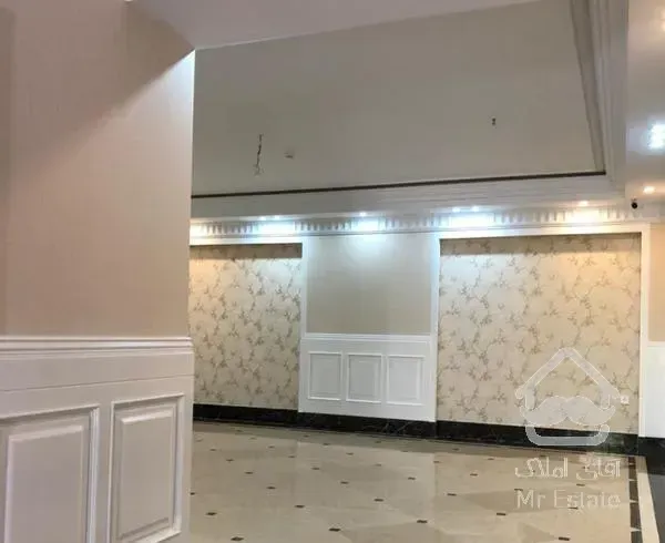 سعادت آباد 130متر (۳ خوابه) ۲ پارکینگ سندی